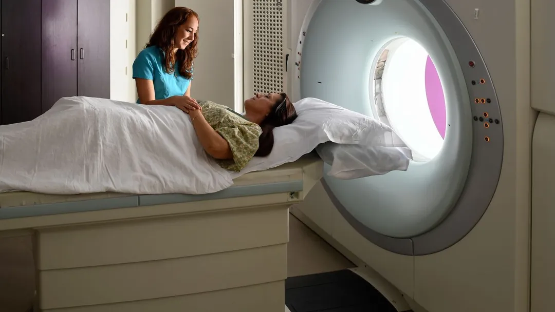 A patient gets a CT scan on the advanced equpitment at AdventHealth.