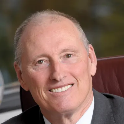 A portrait picture of author Don Jernigan