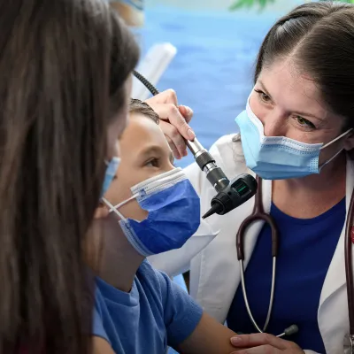 AH-Tampa-Peds-ED_Dr-Kirby-2000x1333