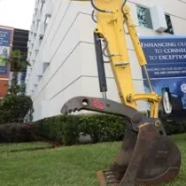 fhfm_groundbreaking_1-420x210