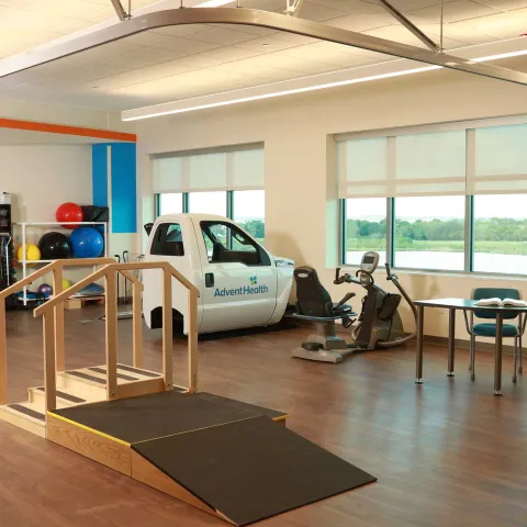 AdventHealth Waterman's rehabilitation gym