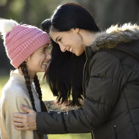 mom and daughter