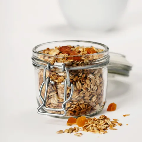 homemade-maple-almond-apricot-granola-whi-recipe