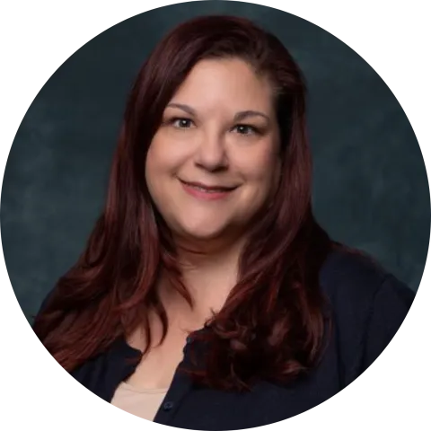 Jennifer Russ headshot