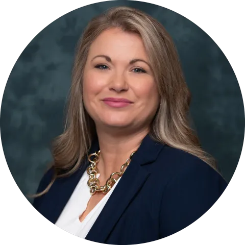 Leigh Ann Wynn headshot