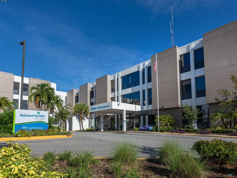 Exterior of AdventHealth Lake Wales.