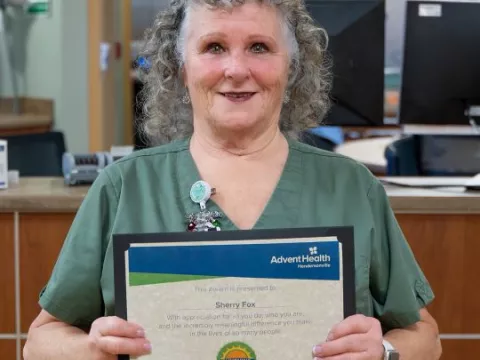 AdventHealth Patient Nominates Environmental Services Team Member  for Sunshine Award 