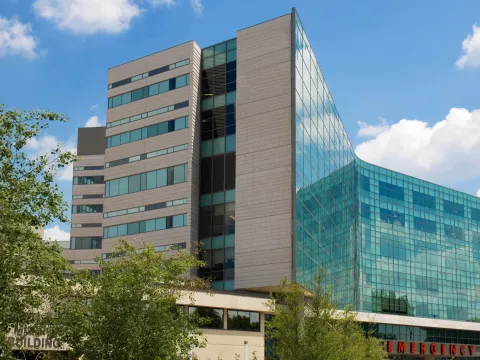 AdventHealth Shawnee Mission building exterior