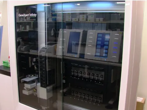 GeneXpert Testing Machine 