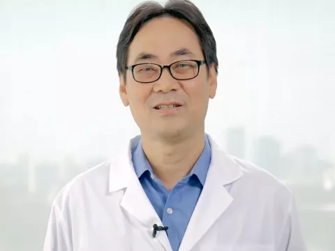 Dr. Lee
