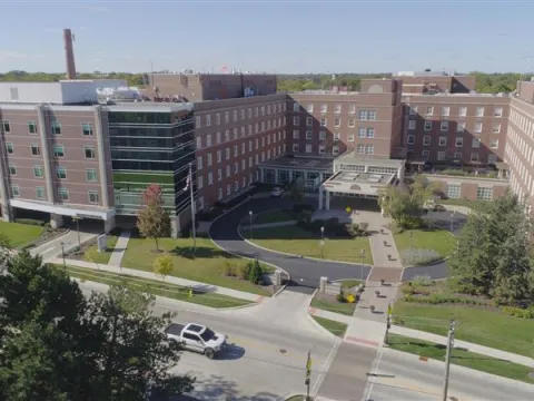 Aerial photo of uChicago Medicine AdventHealth Hinsdale