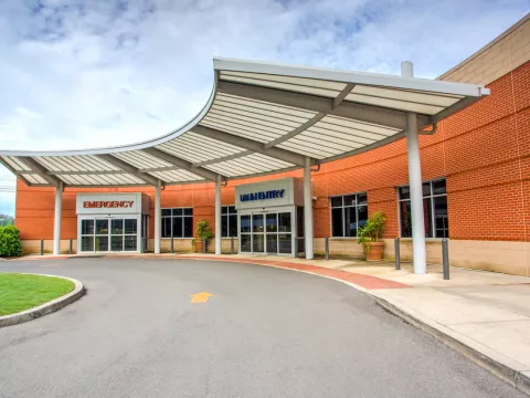 AdventHealth Murray front of hospital