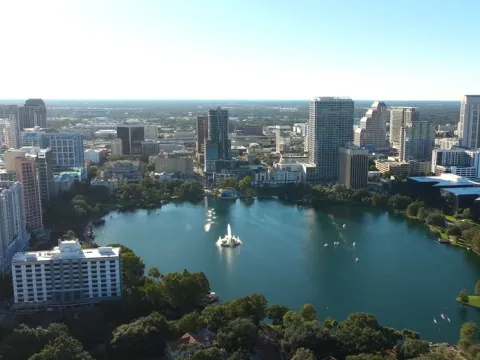 An aerial view of Lake Eola in Orlando, Florida.