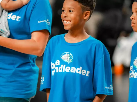 Orlando Valkyries fans on the court