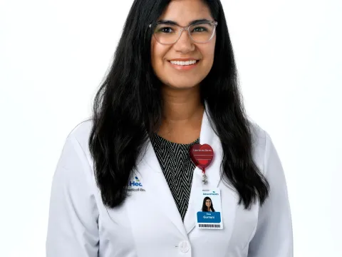 Dr. Tina Gurnani headshot