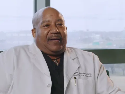 Dr. Darien Bradford, Cardiothoracic Surgeon at Texas Health Huguley Hospital