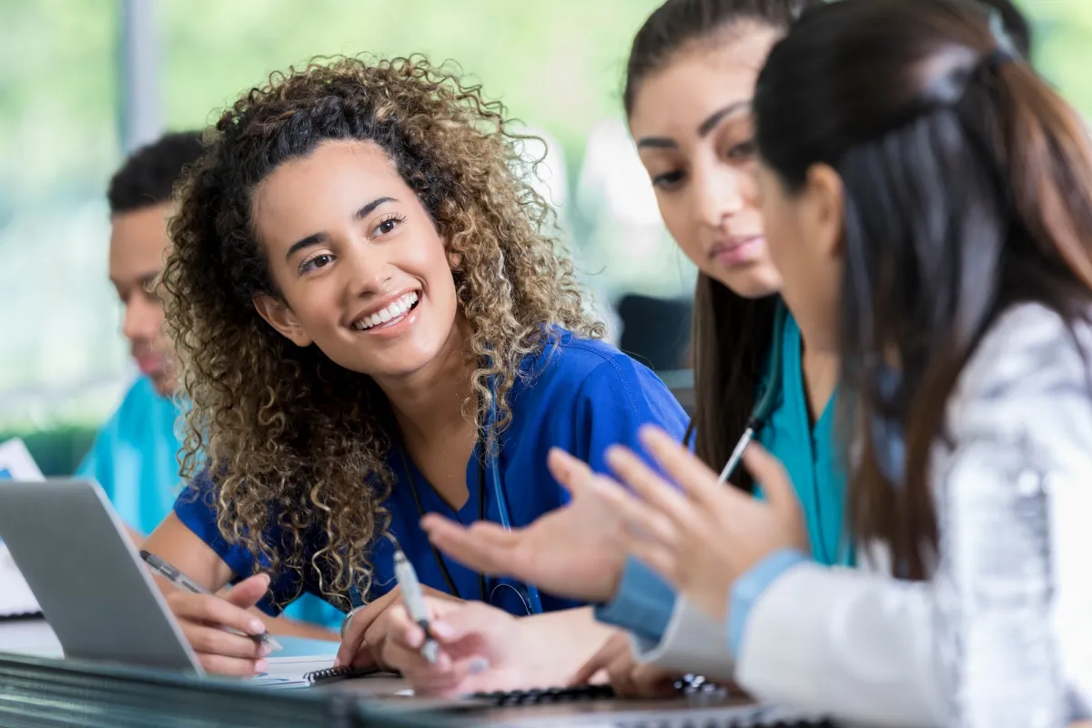 Young women with a computer.