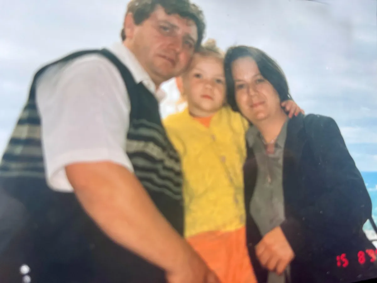 Tamara Djurin with her mother and father
