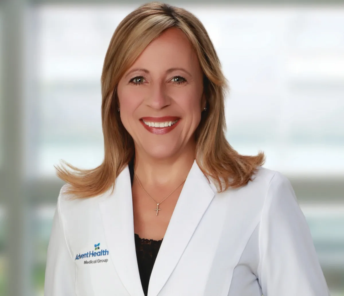 Dr. Sonya Clark provides specialized hand and upper extremity care for conditions that can interfere with routine activities and independence.