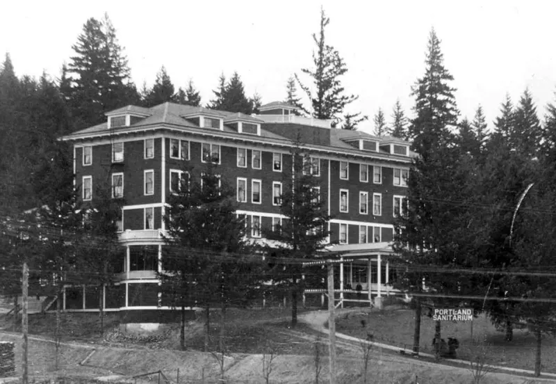 The Portland Sanitarium in 1893.
